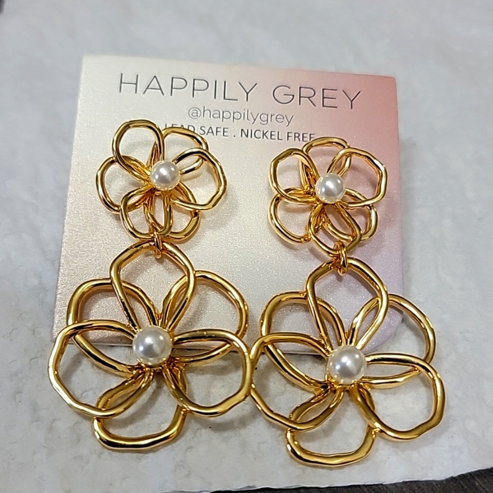 Pearl flowers dangler